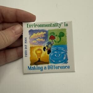 Disney Earth Day 2004 Jiminy Cricket Environmentality Pin Button